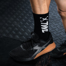 Load image into Gallery viewer, TWL - EVERYDAY CORE SOCKS - BLACK/YELLOW