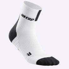 Load image into Gallery viewer, CEP Short Cut Socks 3.0 - Women's