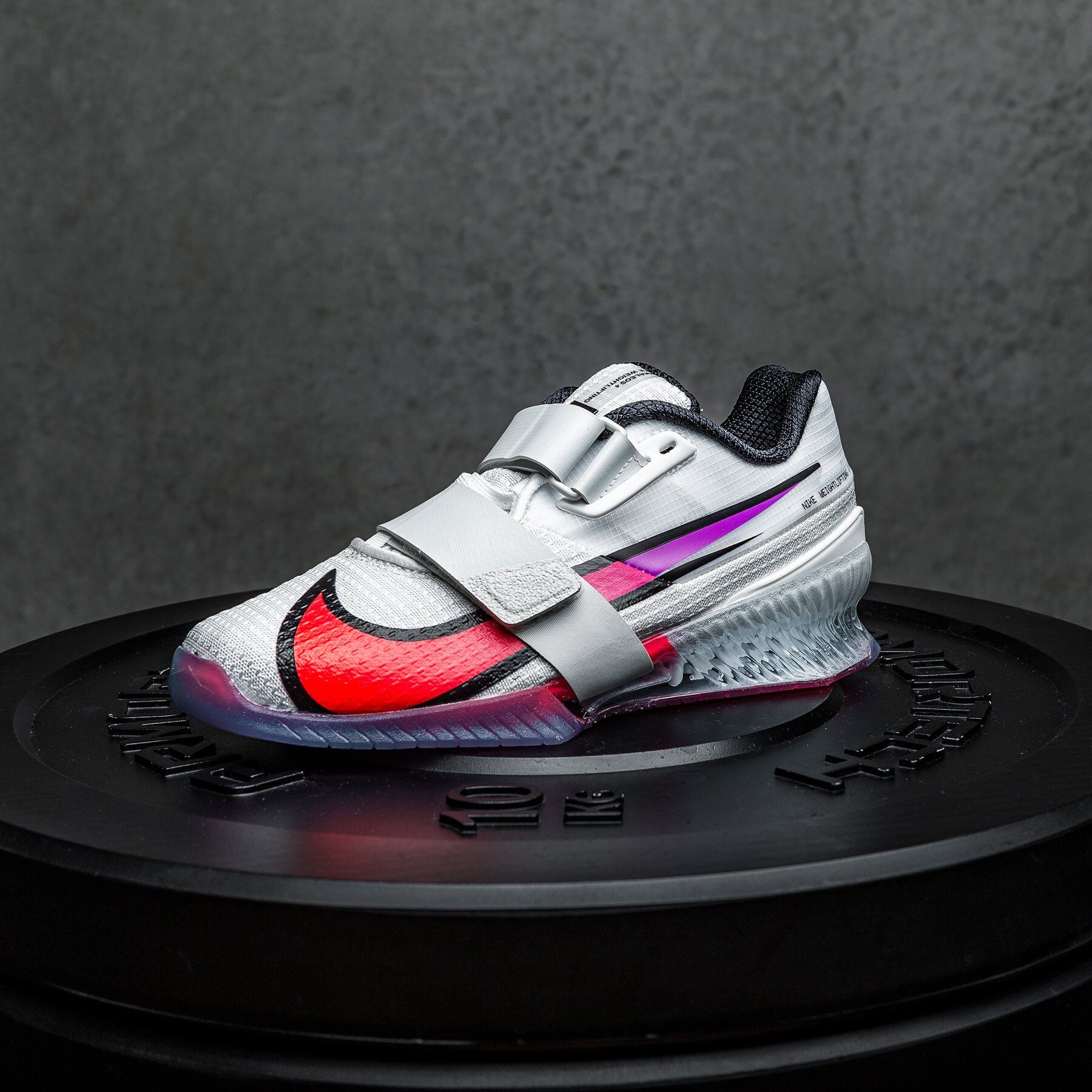 NIKE - ROMALEOS 4 SE Men's Training Shoe - PALE IVORY/HYPER VIOLET