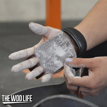 Load image into Gallery viewer, RooGrips - Kangaroo Leather Gymnastics Grips - Pebble
