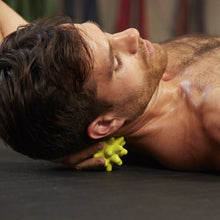 Load image into Gallery viewer, Rumble Roller Beastie Balls x 2pcs
