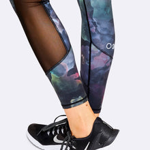 Load image into Gallery viewer, The Brave - Women&#39;s 7/8 Length Tights - Watercolour
